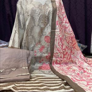 Brand New Lawn 3 pcs Suit Size 3XL Shalwar Kameez